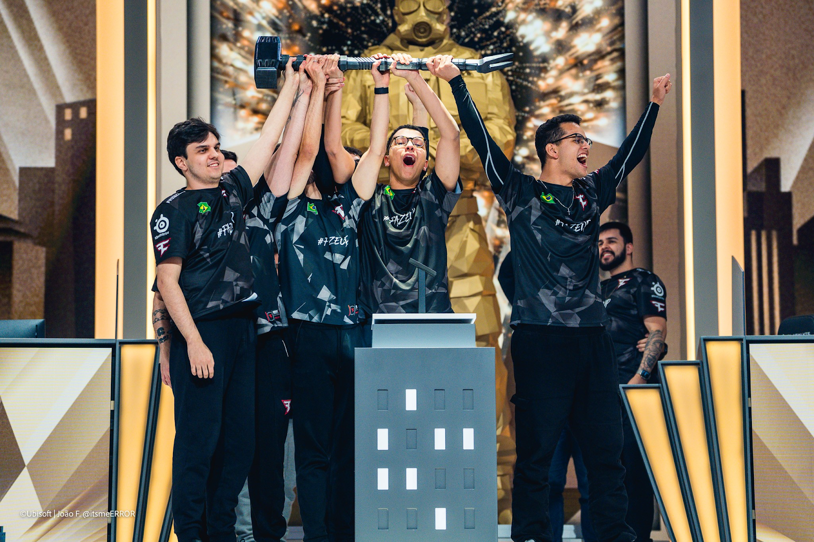 Rainbow Six Siege movimenta cenário competitivo com torneios de base e premiações milionárias - Image 1